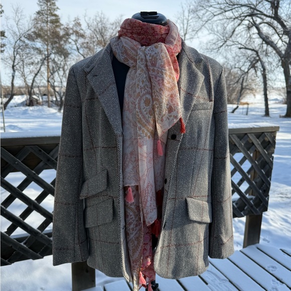 Rag & Bone Monochrome Textured Blazer - Picture 9 of 16